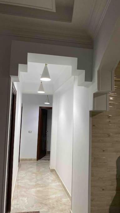 Shared Close To Airport Garden View مشترك بالقرب من المطار مطل على حديقة Apartamento